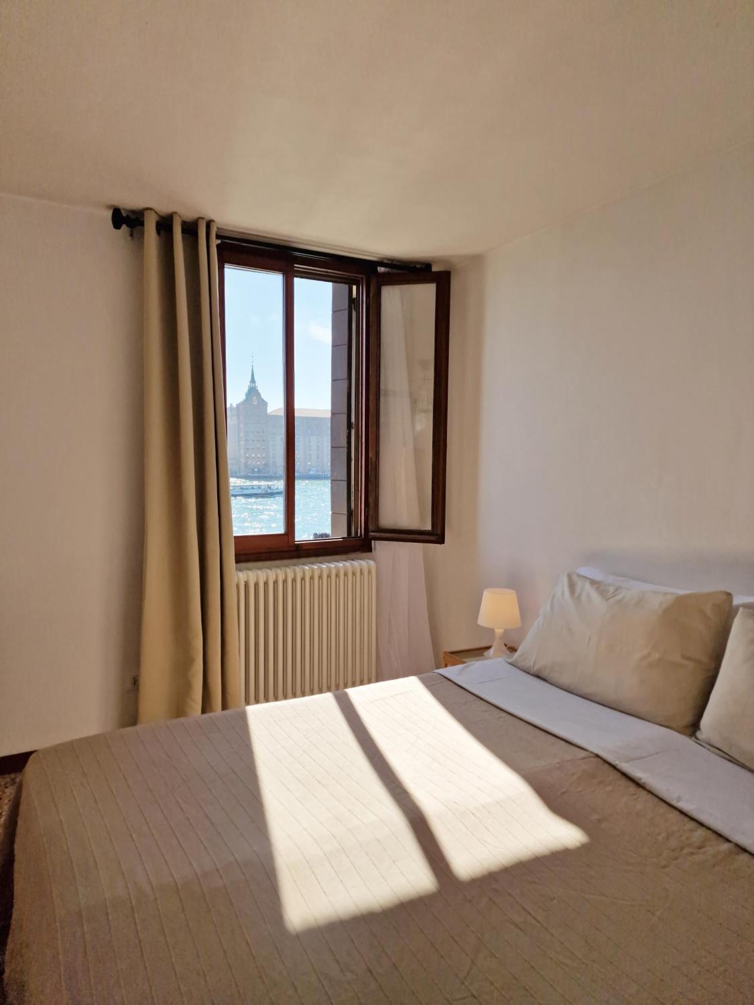 Silk Road Hostel